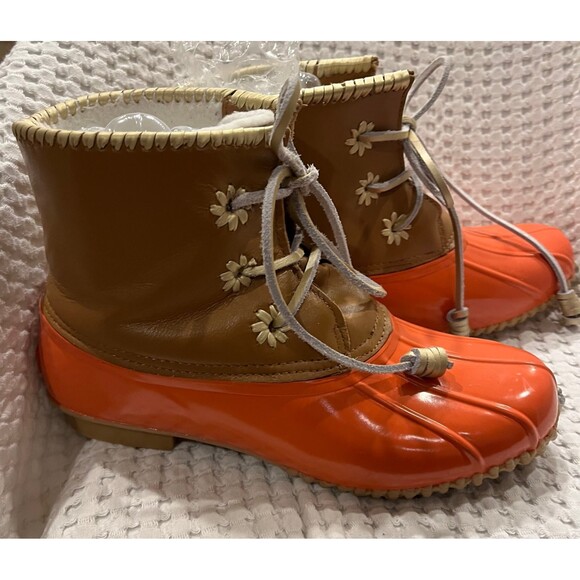Jack Rogers Chloe Duck Boots 9 Peach Gold NEW w/o tags or box
